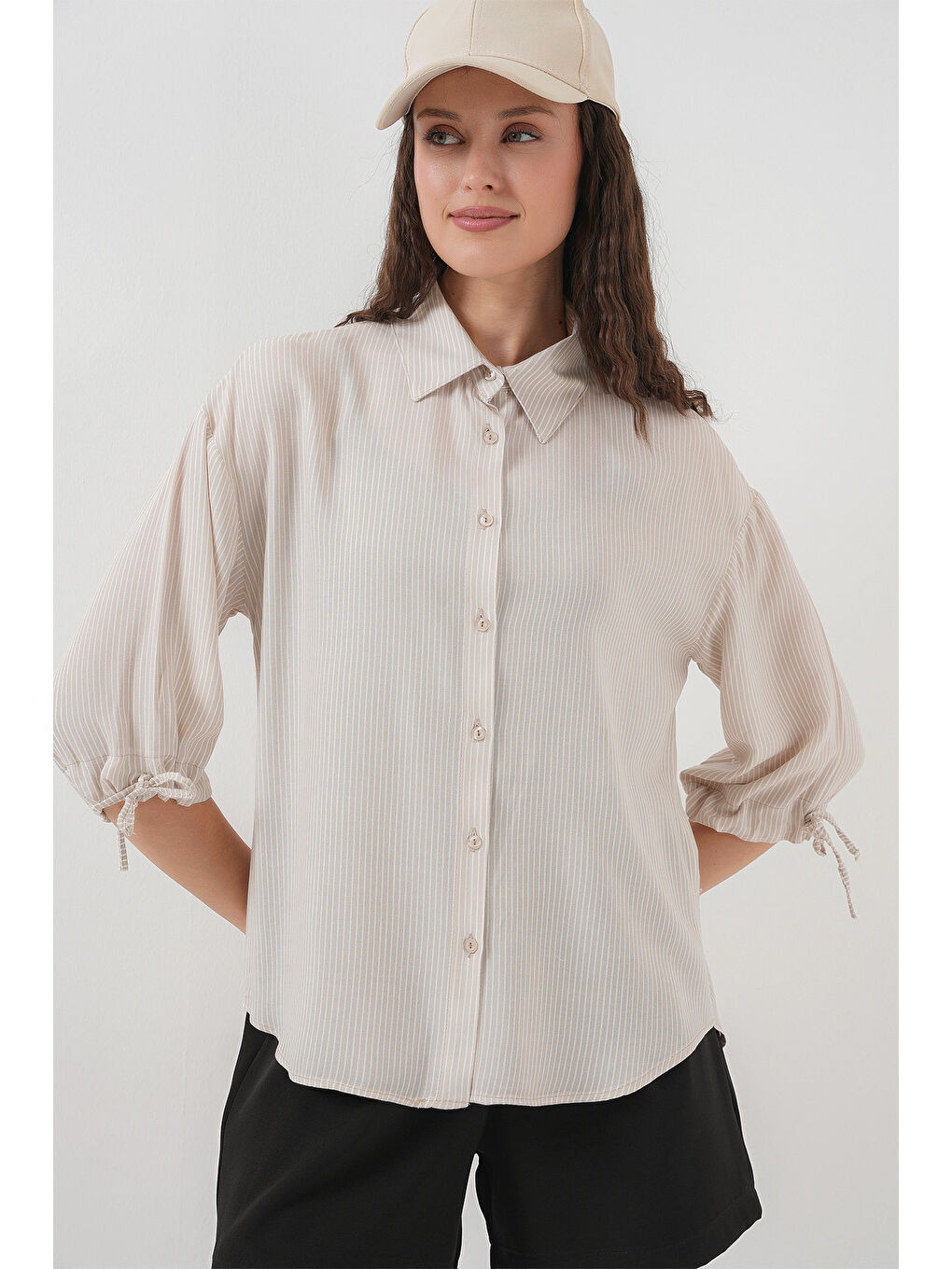 Ekru Kadın Çizgili Oversize Kısa Kol Gömlek 20296 - Krem-2