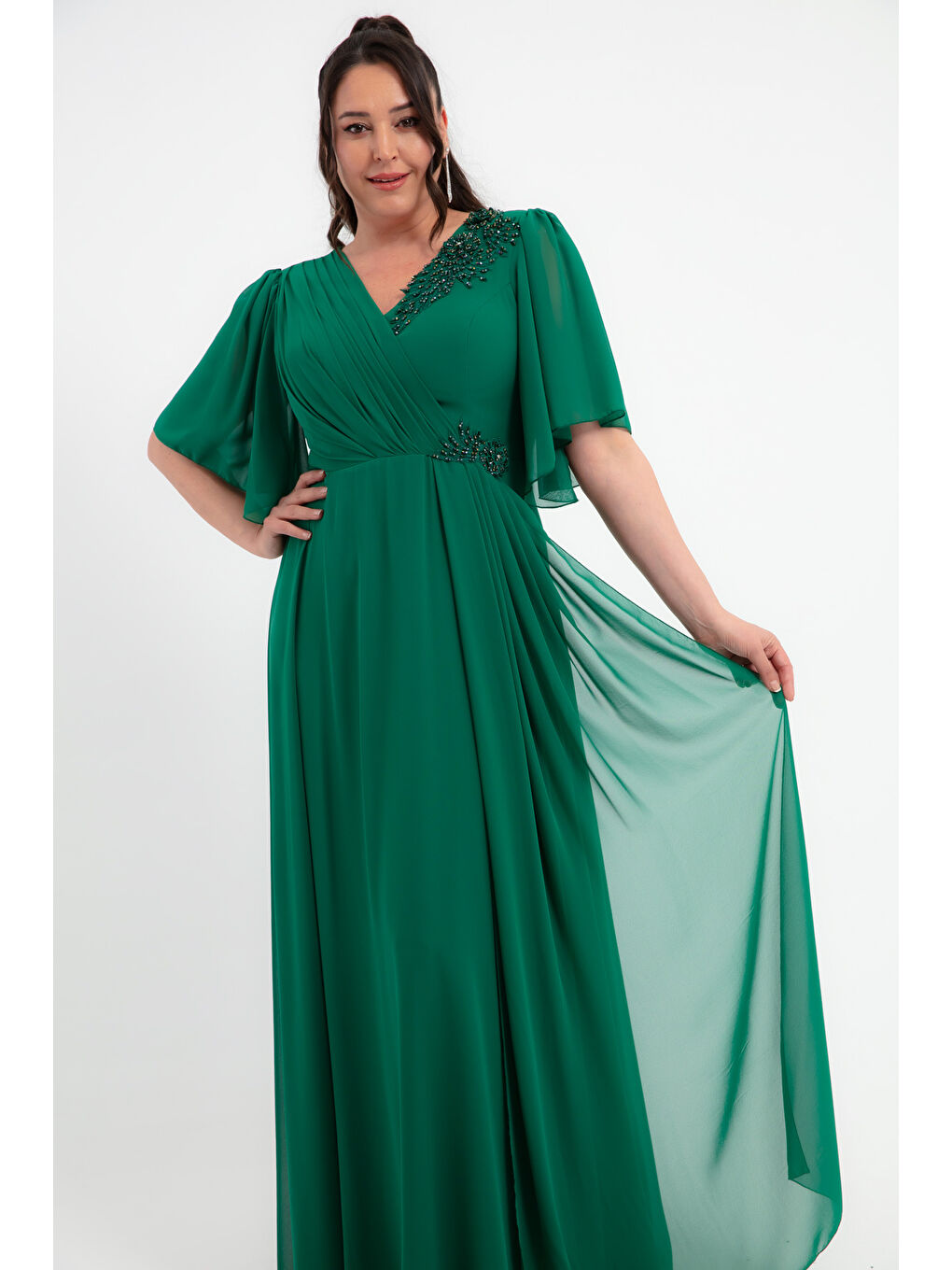 Kadın Zümrüt Yeşili V Yaka Taşlı Büyük Beden Uzun Şifon Abiye Elbise-2