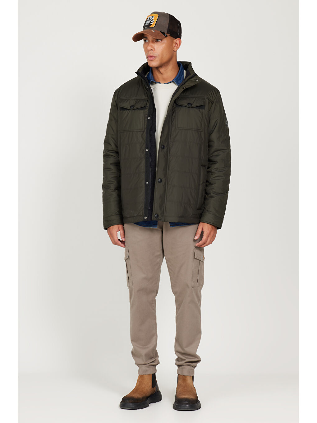 Erkek Haki Standart Fit Normal Kesim Dik Yaka Mont-1