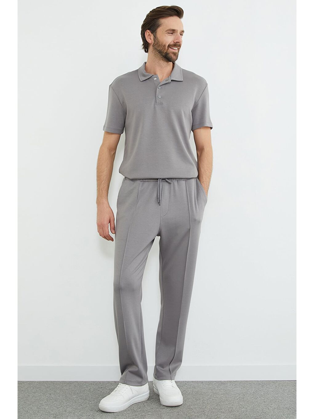 Gri Beli Lastikli Çimalı Modal Pantolon