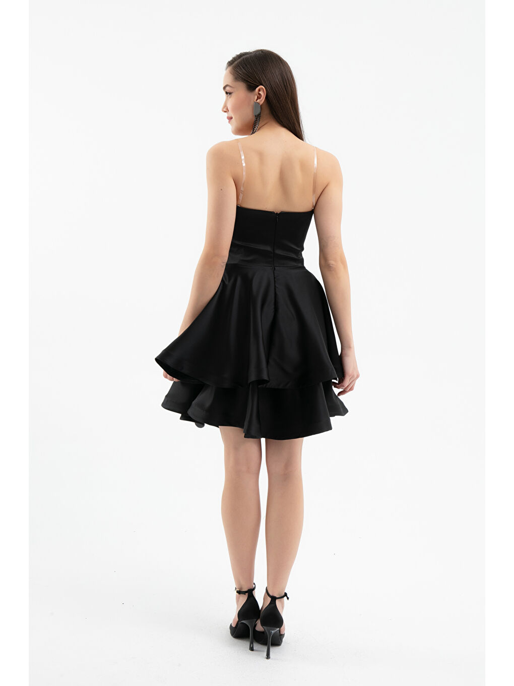 Kadın Siyah Straplez Yaka Payetli Mini Saten Mezuniyet Abiye Elbise-4