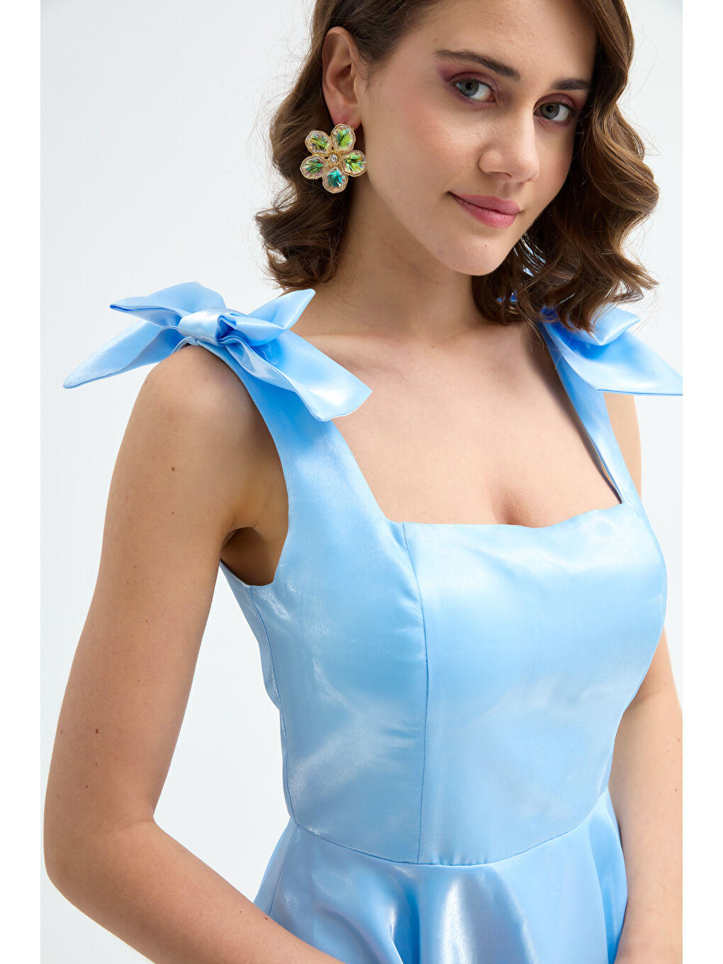 Kadın Bebe Mavi Fiyonk Detay Midi Abiye Elbise-3