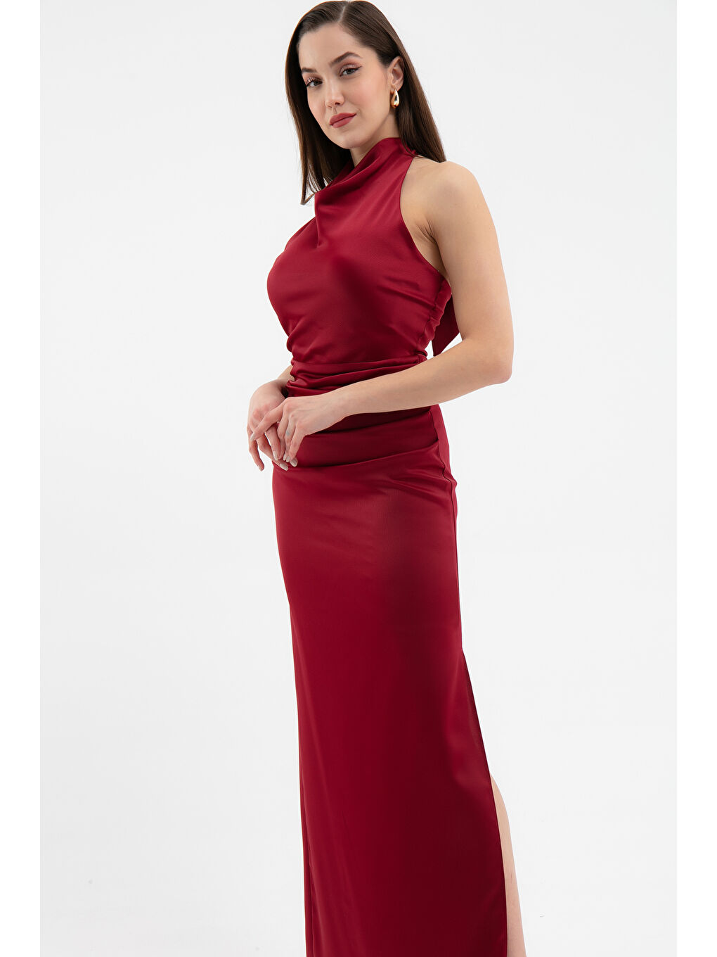 Kadın Bordo Sırt Dekolteli Uzun Saten Abiye Elbise-2