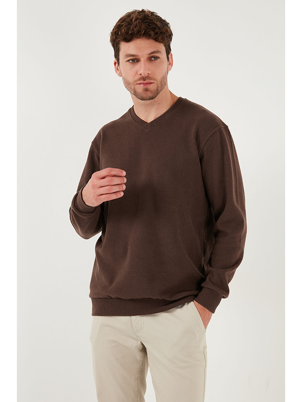 Kahverengi Pamuklu Regular Fit V Yaka Büyük Beden Kazak 456202-2