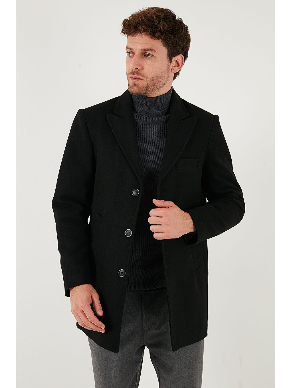 Siyah Slim Fit Apaş Yaka Astarlı Kaşe Kaban 584K1217-4