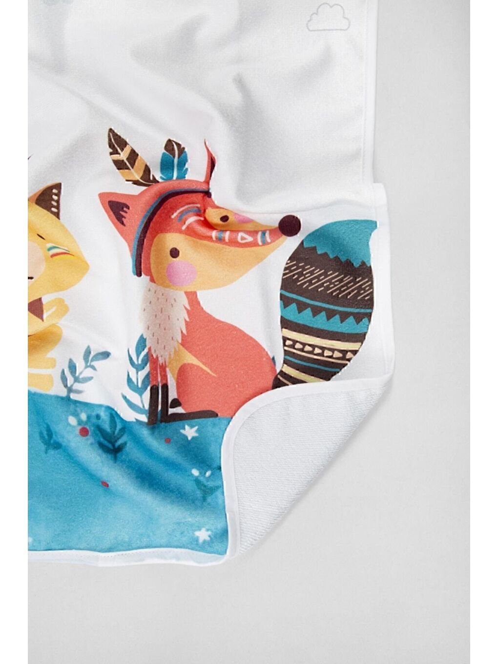 Beyaz İzci Ayı Havlu 50x90-2