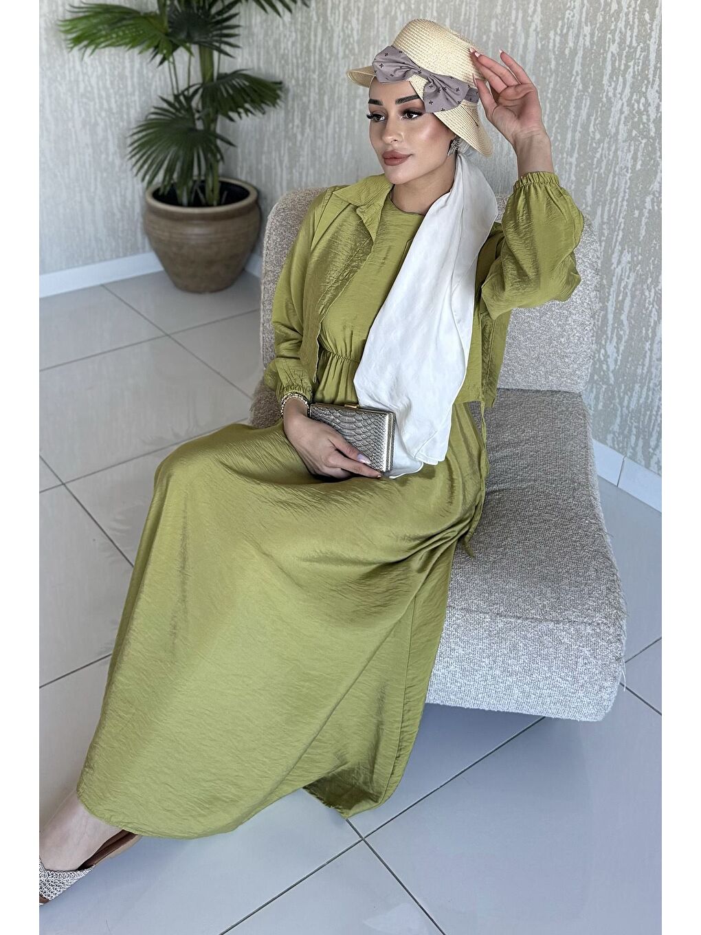 Yeşil Yan Bağlamalı Bluz Kombinli Tesettür Elbise-1