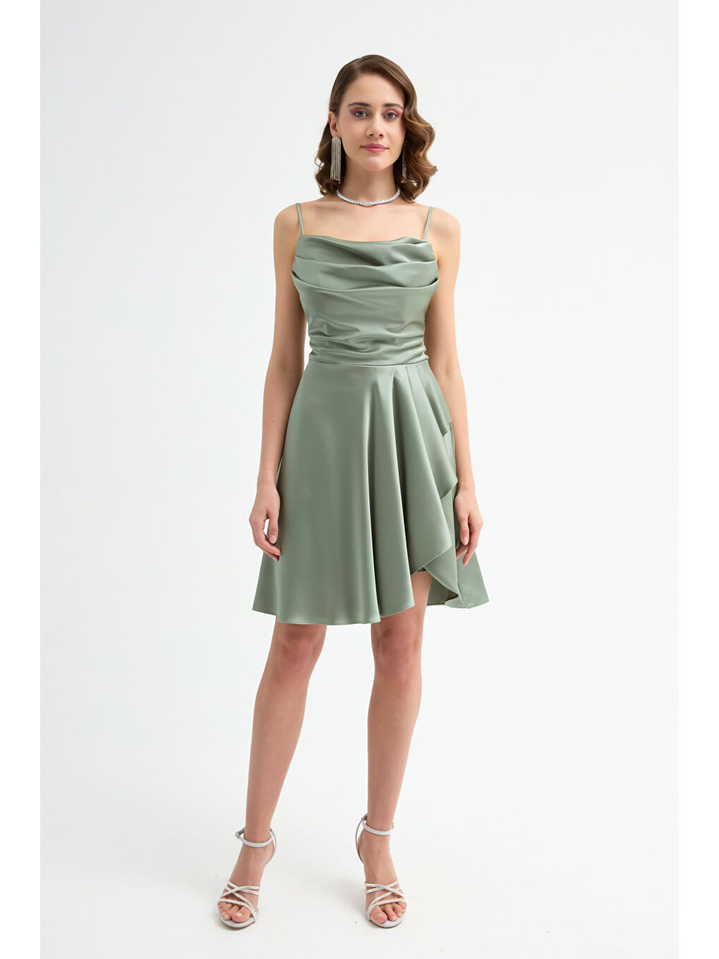 Kadın Mint Yeşili Volanlı Yırtmaçlı Kısa Saten Abiye & Mezuniyet Elbisesi-2