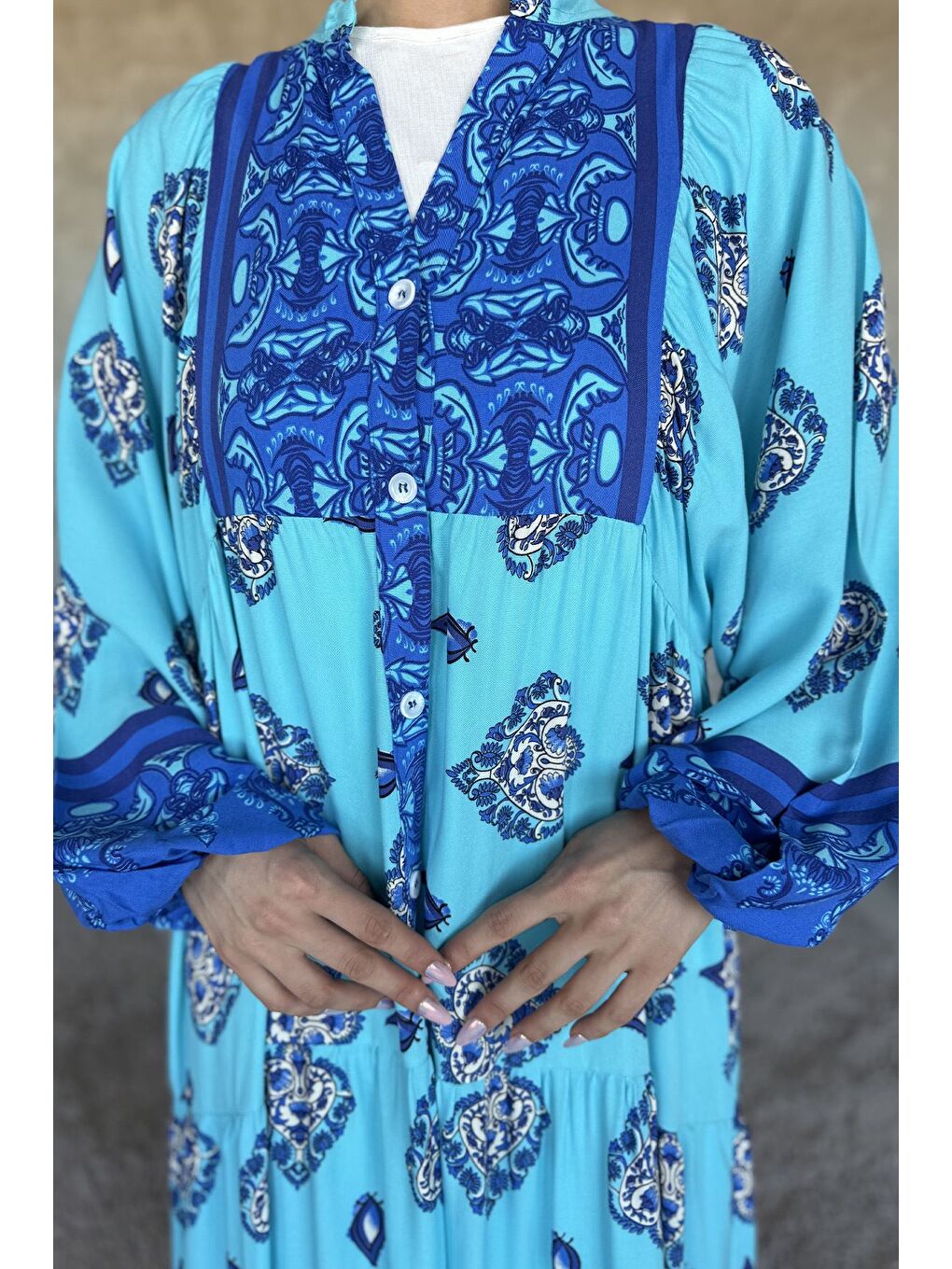 Mavi Kadın Ön Düğme Detaylı Desenli Tesettür Elbise-4