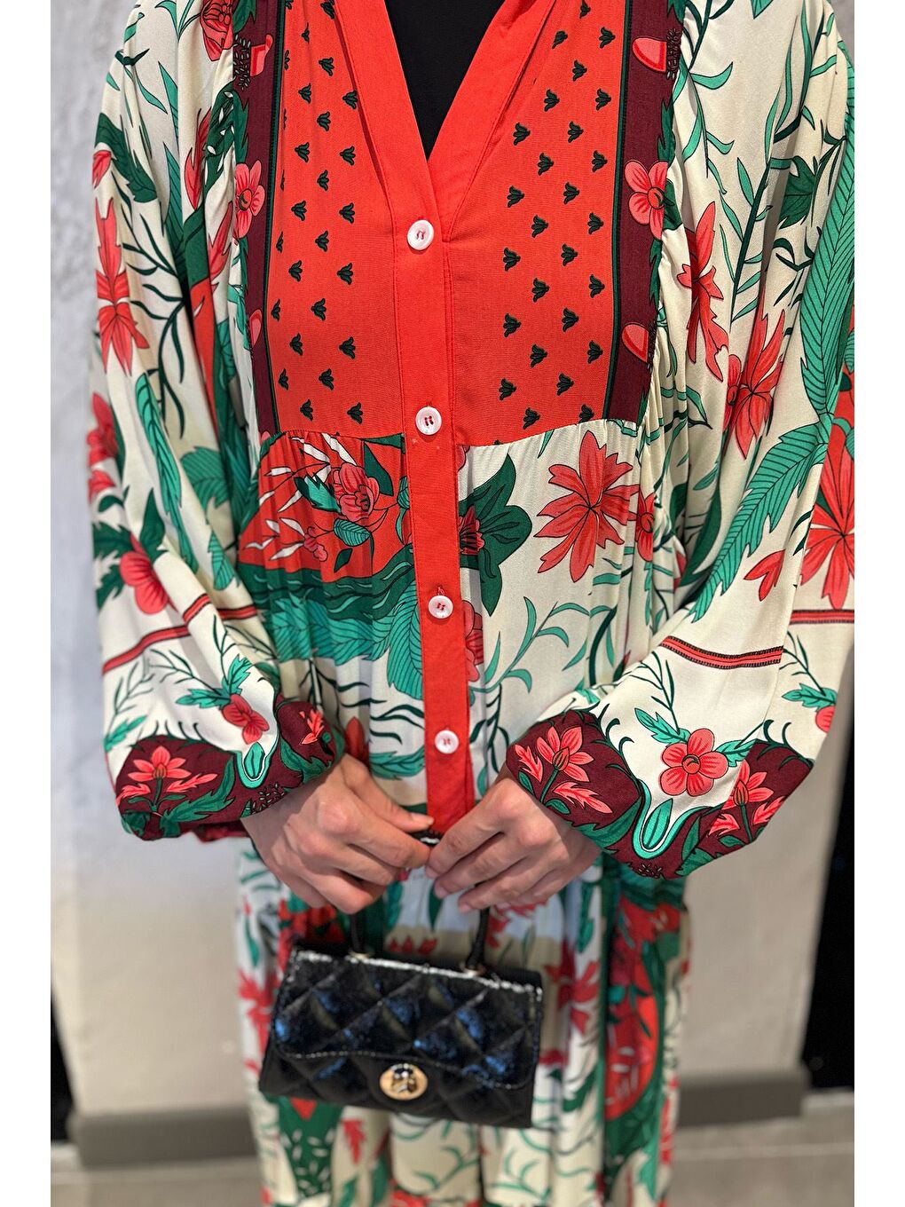 Ekru Kadın Ön Düğme Detaylı Desenli Tesettür Elbise-2