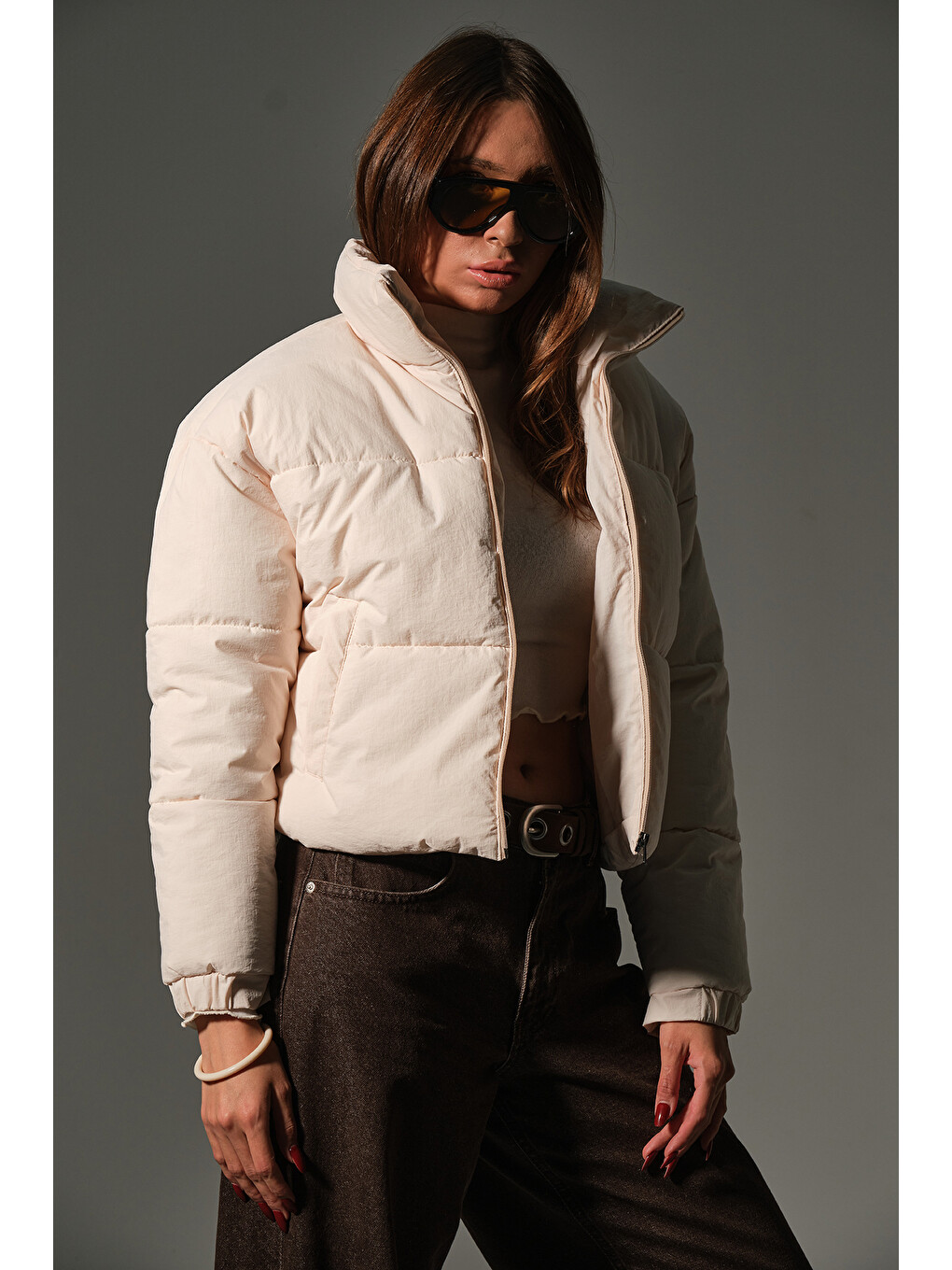 Bej Su itici kumaş, fermuarlı elyaf dolgu şişme crop kısa kadın mont @Aspen-1