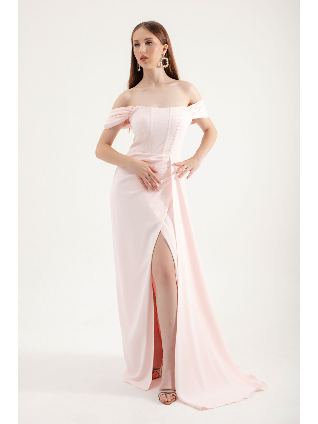 Pembe Kadın Pudra Balen Korse Detaylı Uzun Abiye Elbise