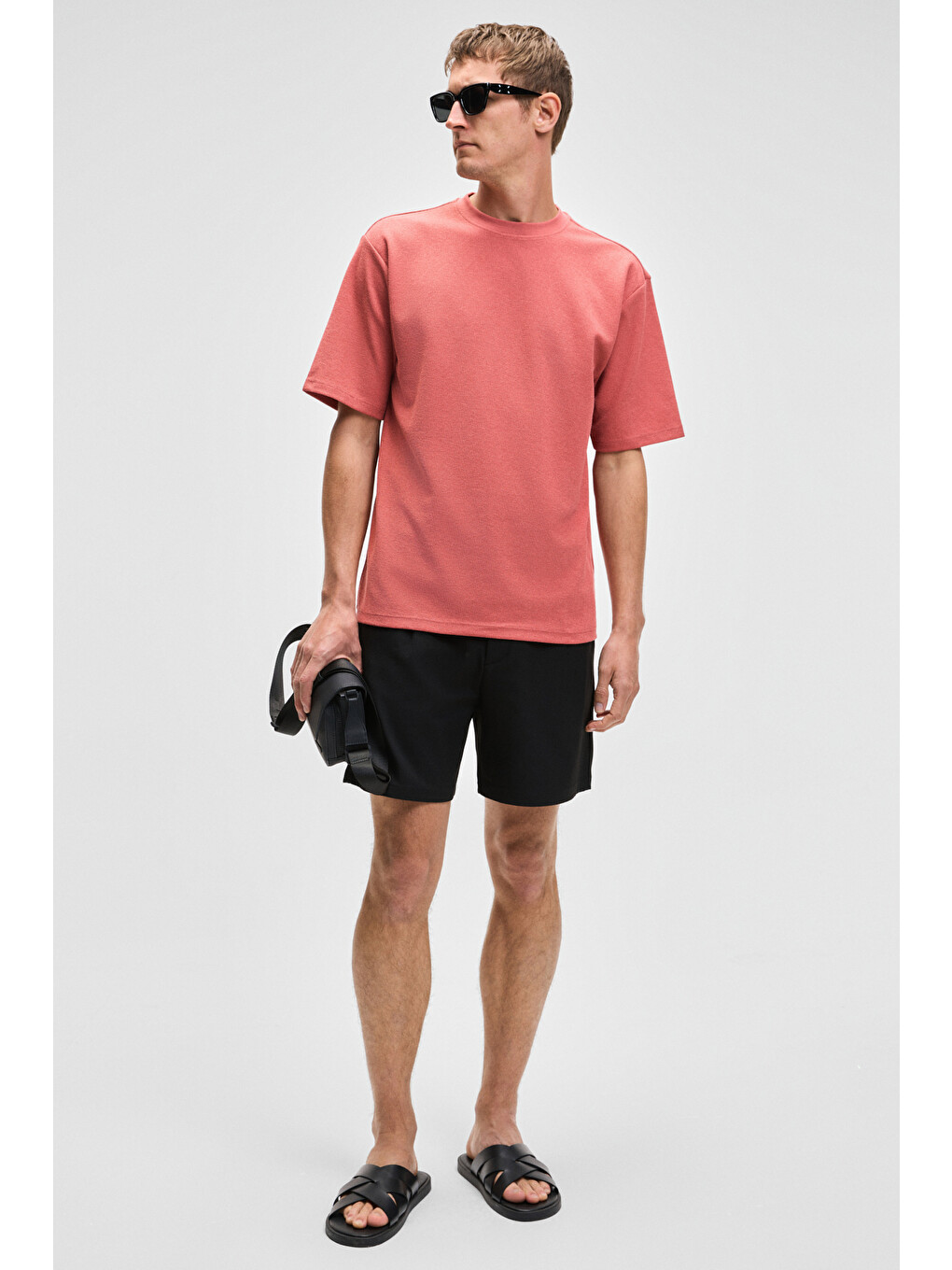 Kahverengi Chıc Erkek Relaxed Fit Dokulu Pamuk Kumaş Kiremit T-shirt-3