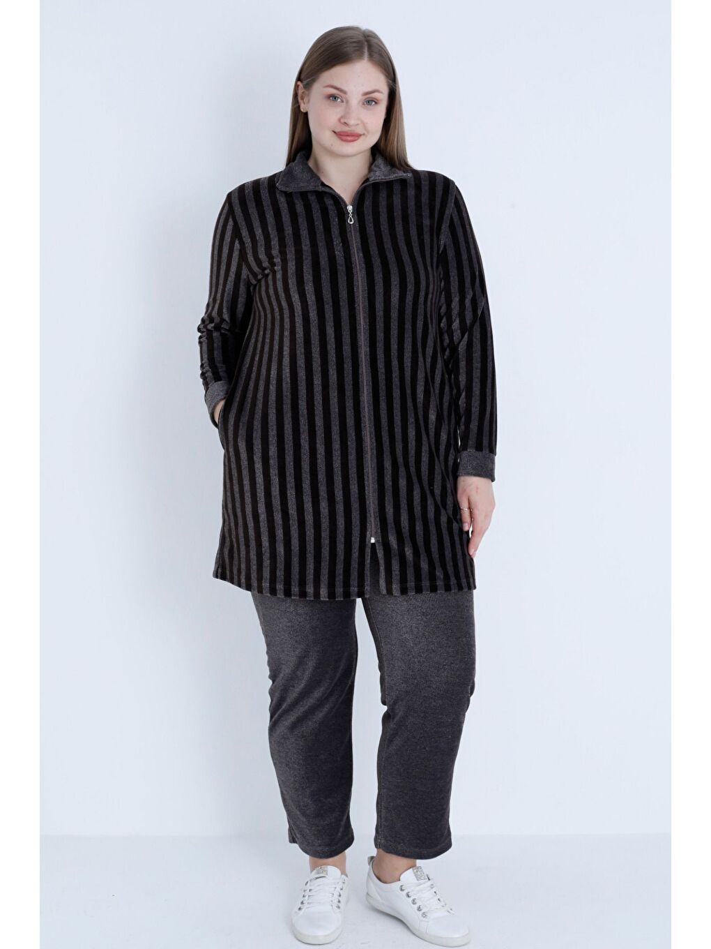 Sarı Kadın Büyük Beden Çizgi Desenli Uzun Kollu Fermuarlı Cepli Pamuklu Kadife Alt Üst Takım