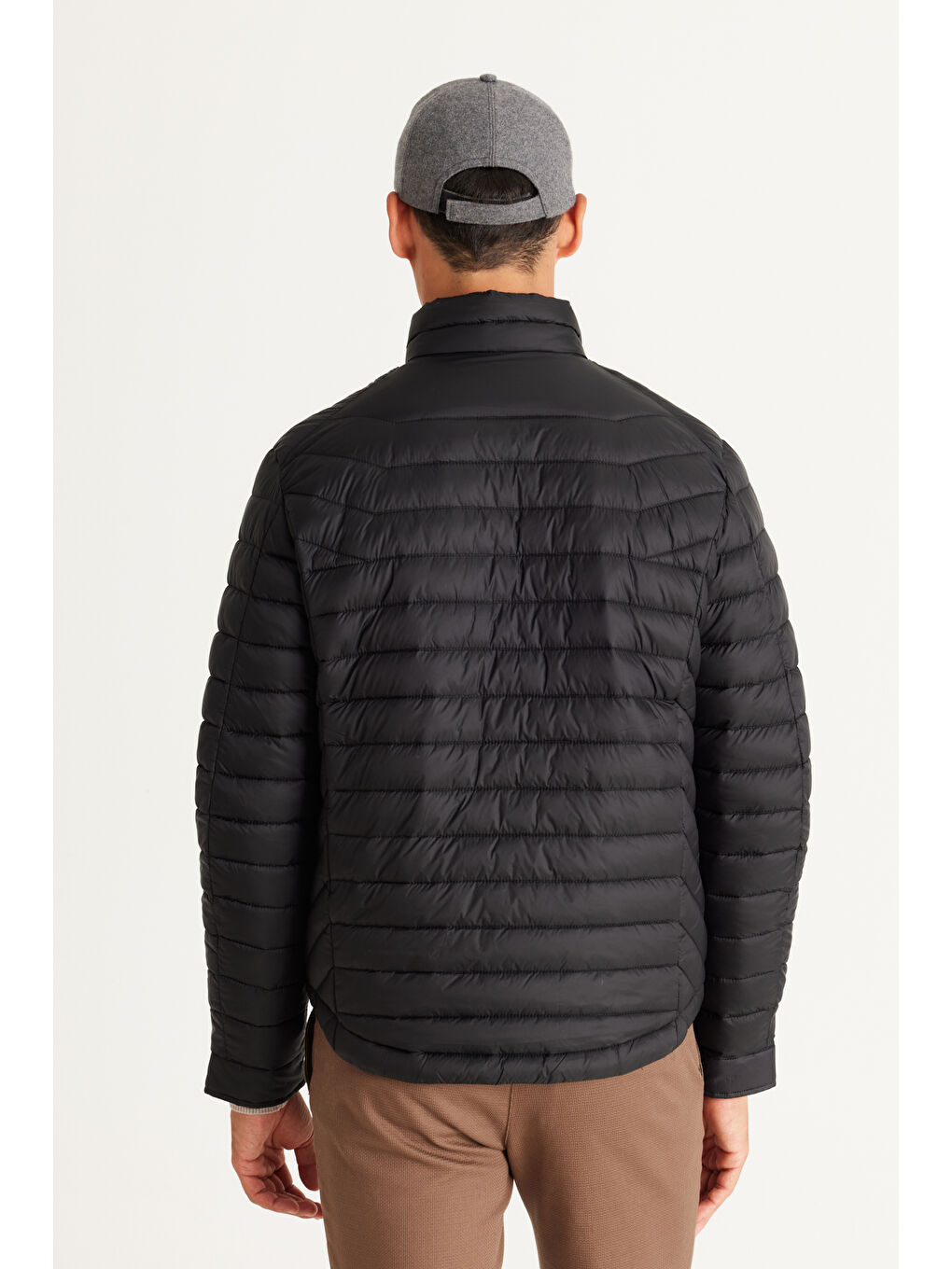 Erkek Siyah Standart Fit Normal Kesim Dik Yaka Mont-6