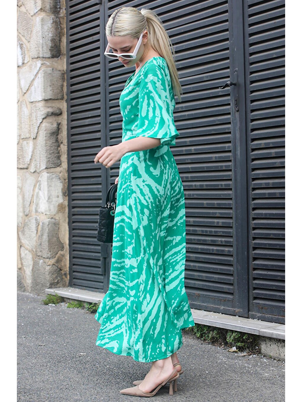 Yeşil Desenli V Yaka Midi Elbise MG1797-5