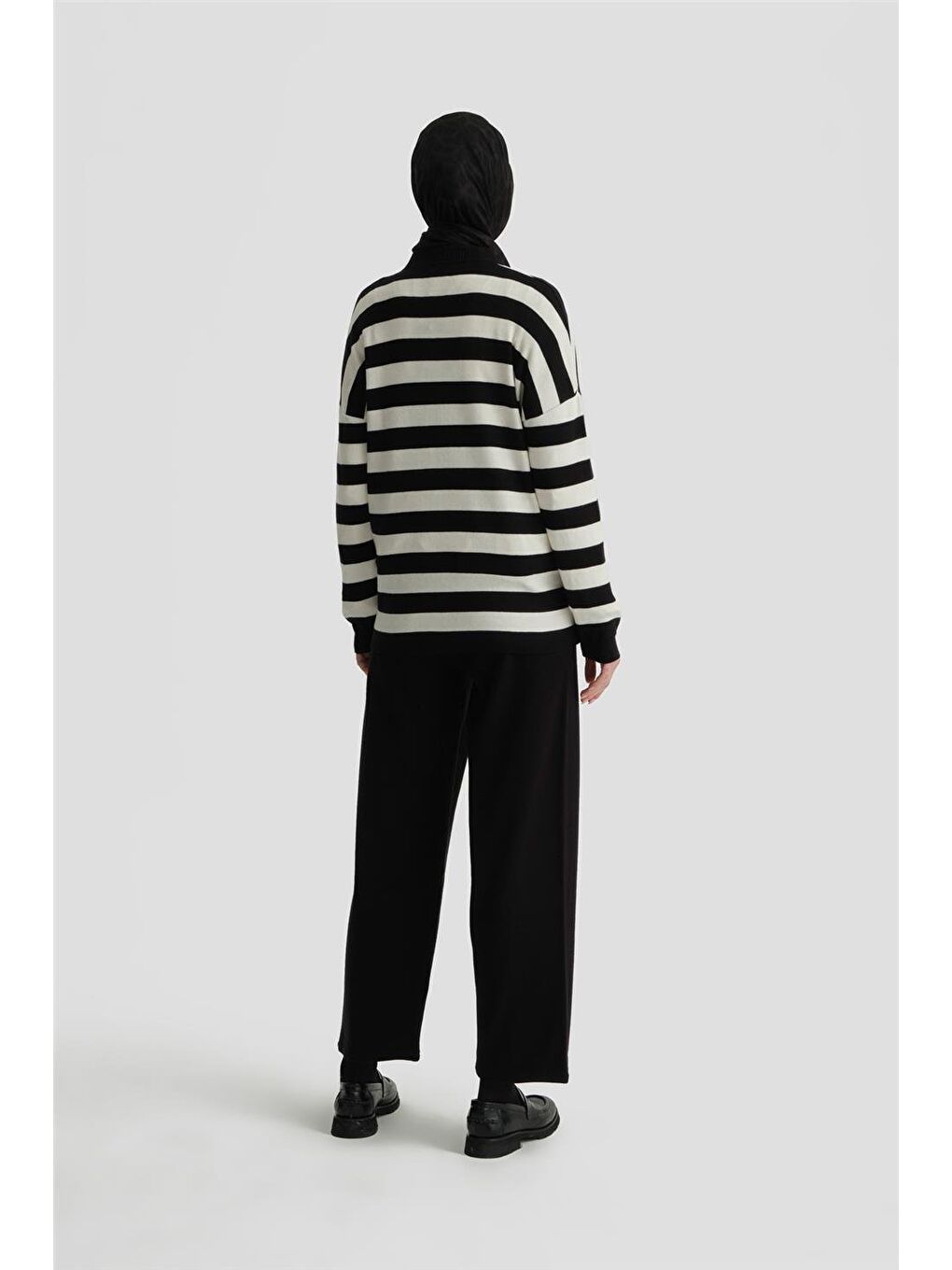 Çizgili Triko Takım 24Kd4213 Siyah-3