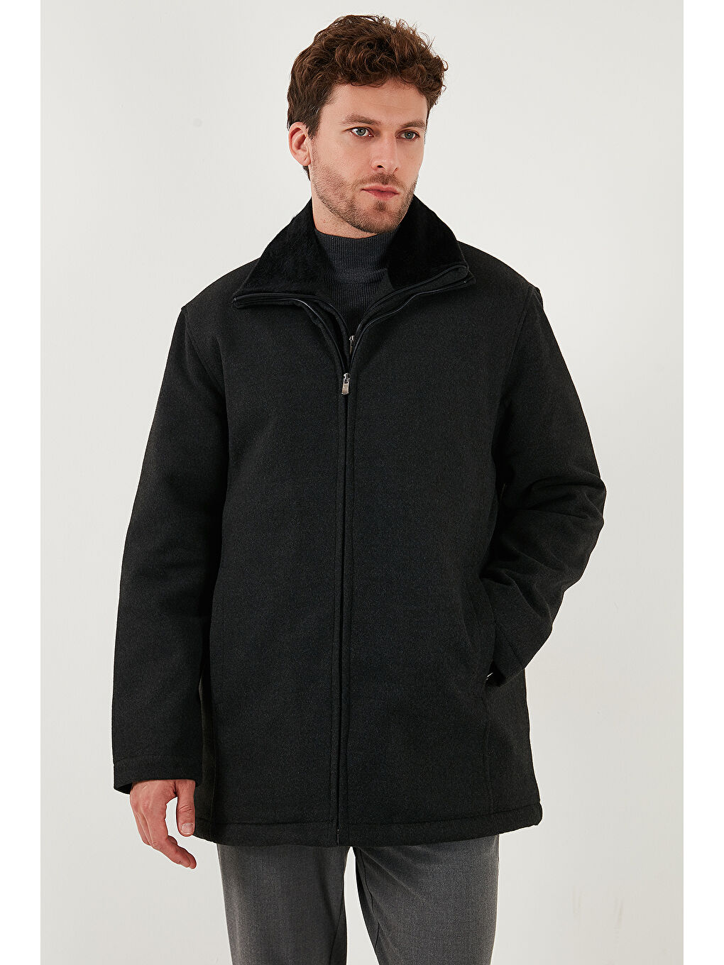 Gri Slim Fit Çıkarılabilir Tüylü Yaka Detaylı Astarlı Kaşe Kaban 58400217-3