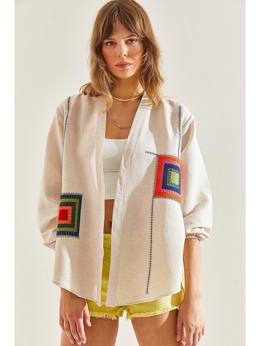 Bej Kadın Keten Nakış İşlemeli Kol Lastikli Oversize Kimono