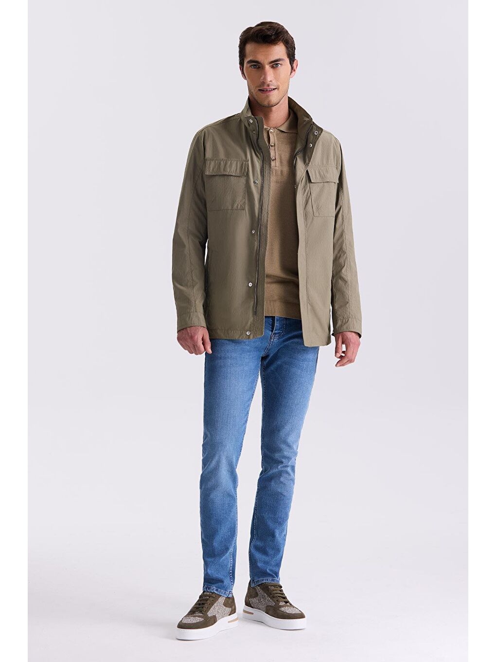 Haki Comfort Fit Dik Yaka Mevsimlik Spor Mont-1