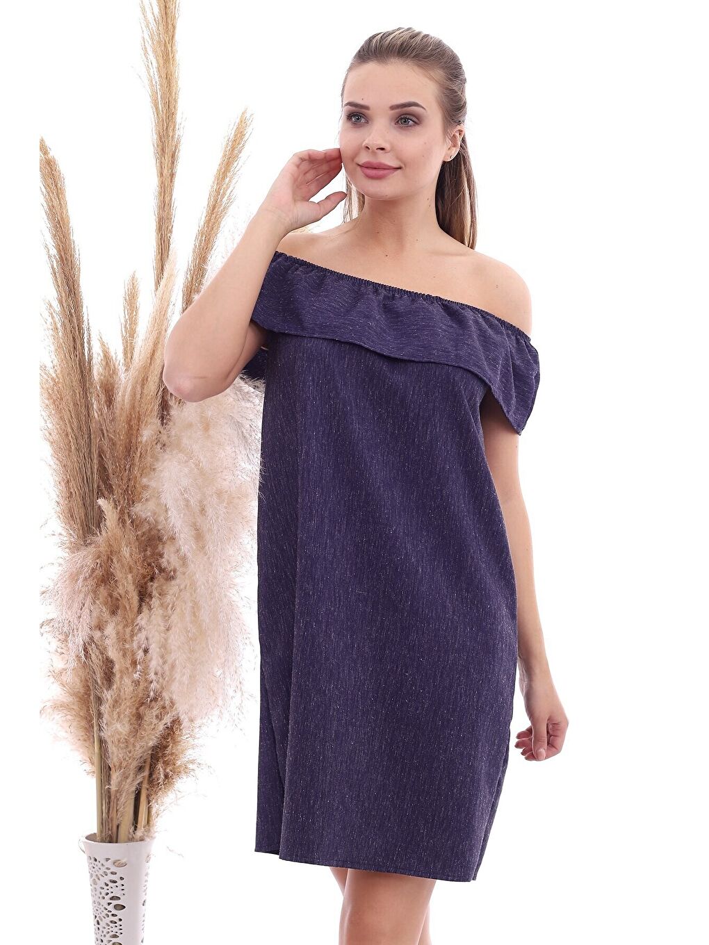 Mor Dokulu Keten Madonna Yaka Elbise-4