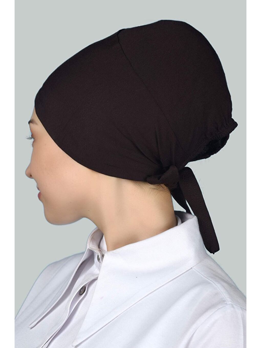 Kahverengi Kadın Pratik Dikişsiz Bağcıklı Kaymayan Tesettür Penye Bone-3