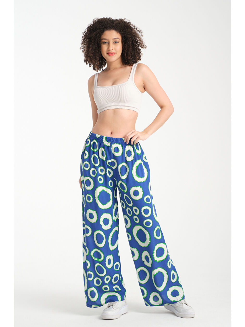Mavi Kadın Yuvarlak Desenli Dökümlü Viskon Pantolon 1082-4