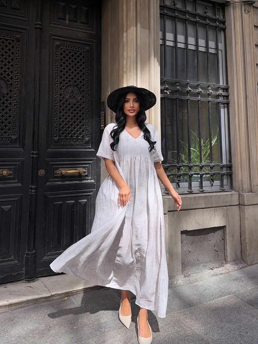 V Yaka Double Kol Siyah Salaş Elbise Ekru-3