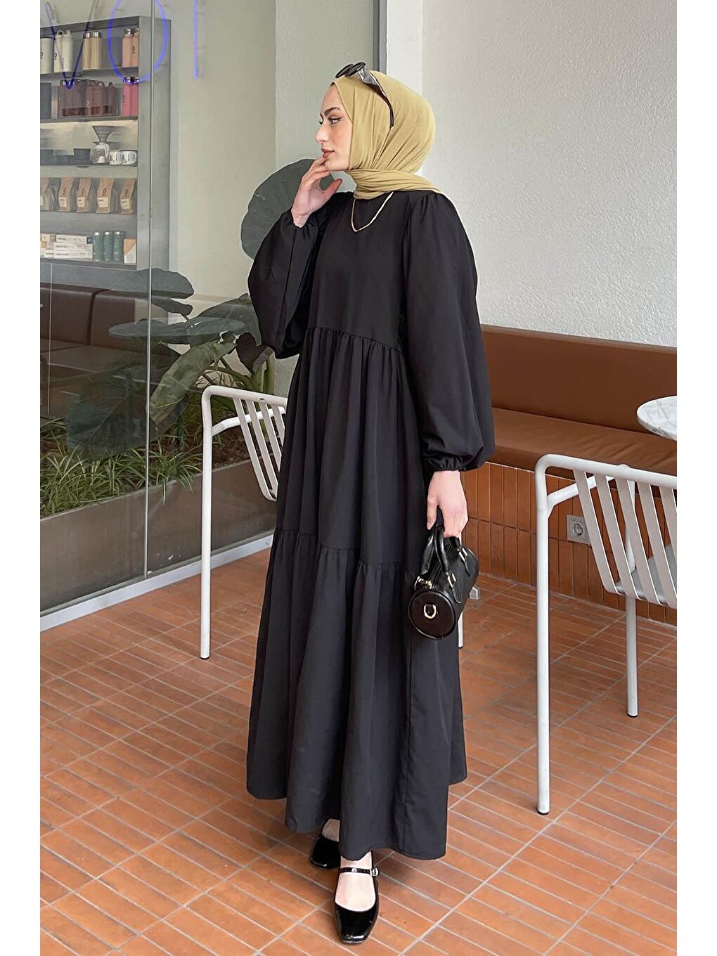 Balon Kol Katlı Yazlık Elbise Siyah-1