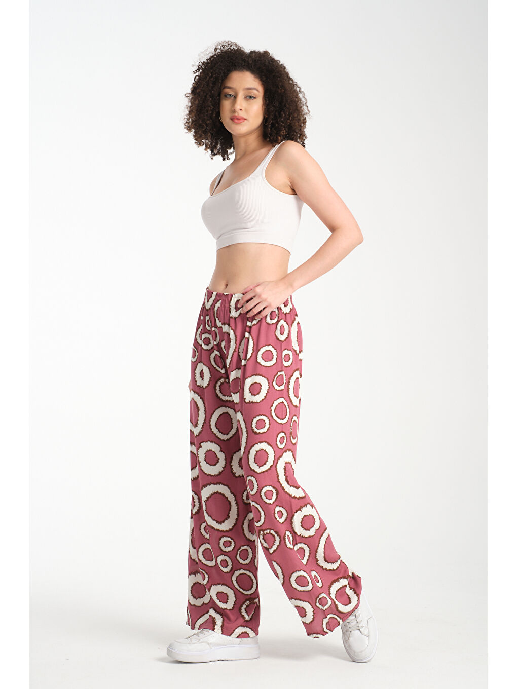Mürdüm Kadın Yuvarlak Desenli Dökümlü Viskon Pantolon 1082-1