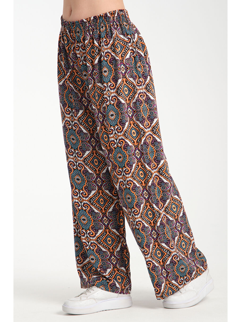 Turuncu Kadın Desenli Dökümlü Viskon Pantolon 1063-2