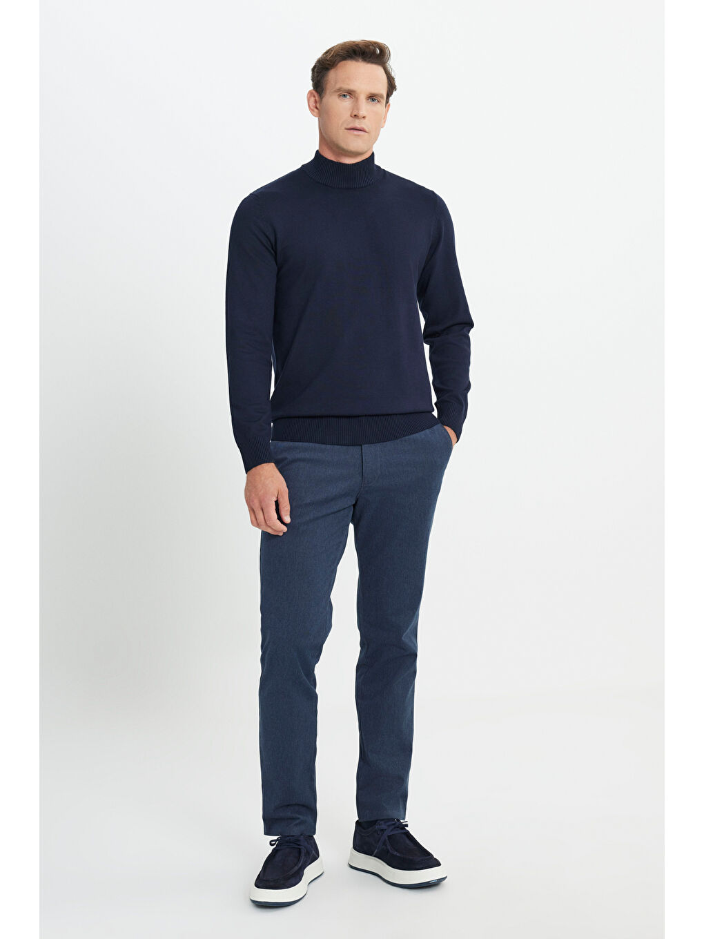 Erkek Lacivert Standart Fit Normal Kesim Yarım Balıkçı Yaka Triko Kazak-1