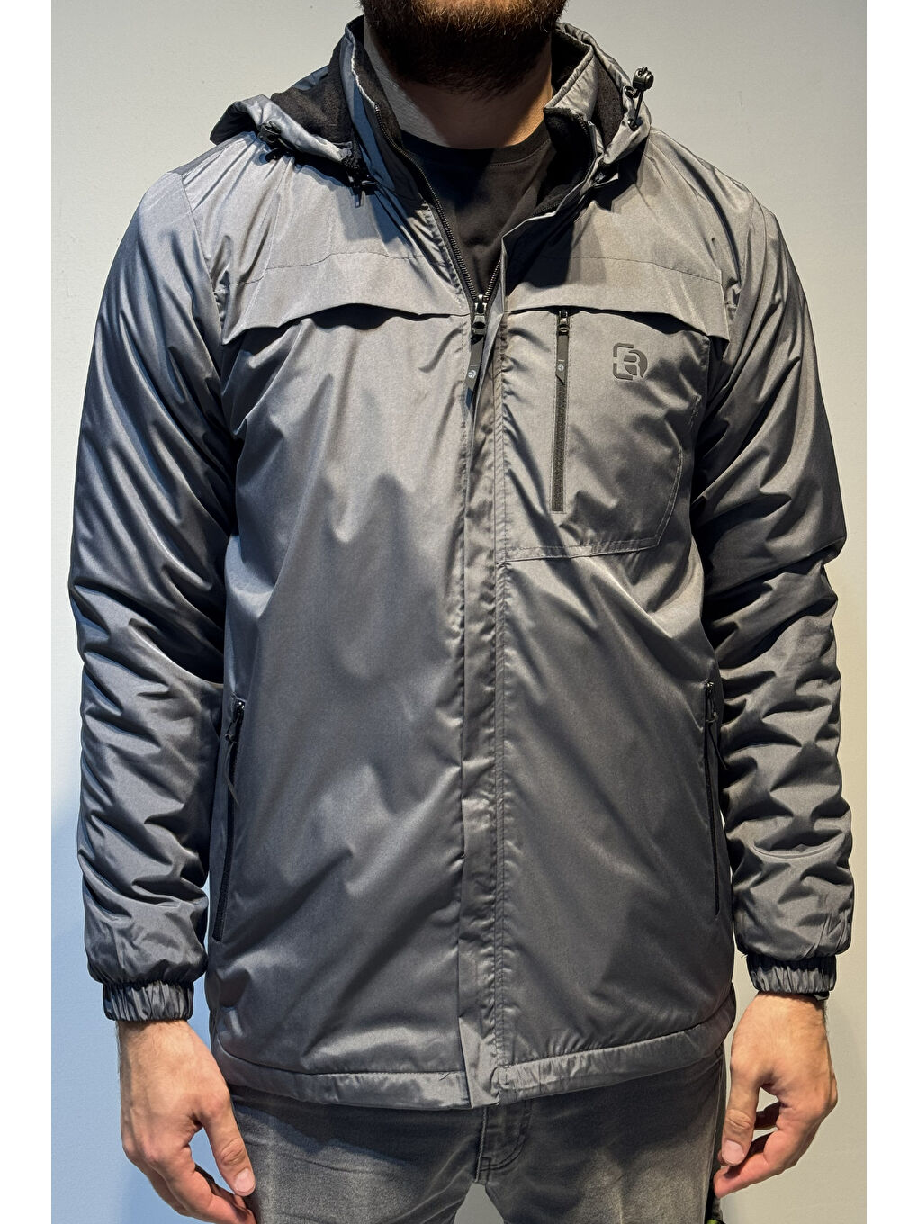 Gri Erkek Kapüşonlu Cep Detaylı İçi Polar Kışlık Mont 2540 Füme-1