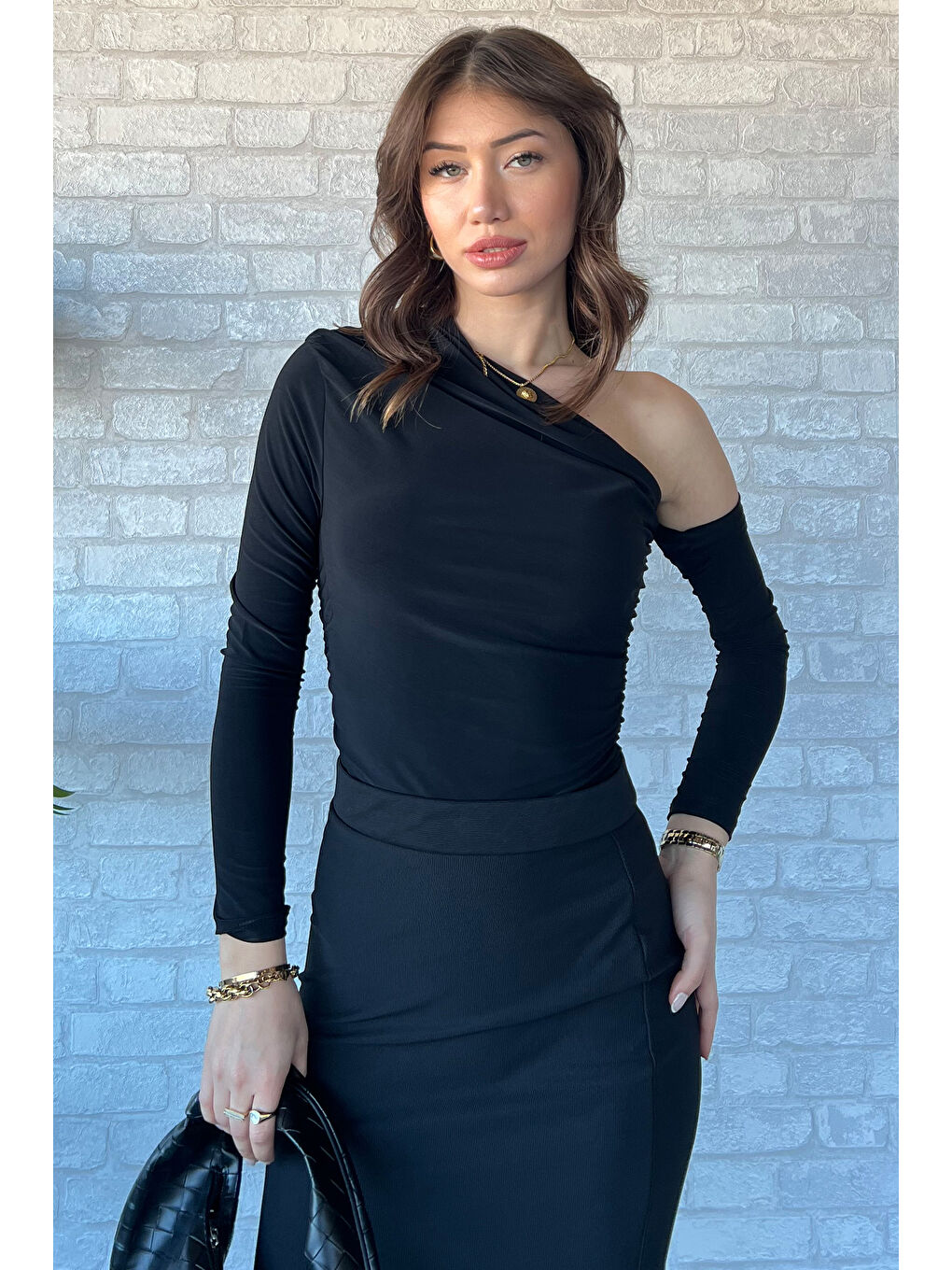 Siyah Kadın Omuz Ve Bel Drapeli Bluz-1