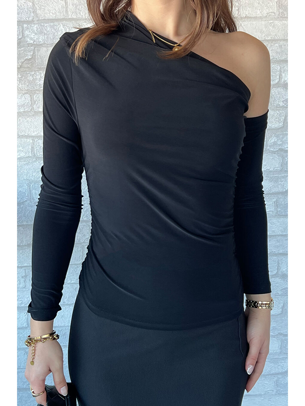 Siyah Kadın Omuz Ve Bel Drapeli Bluz-2