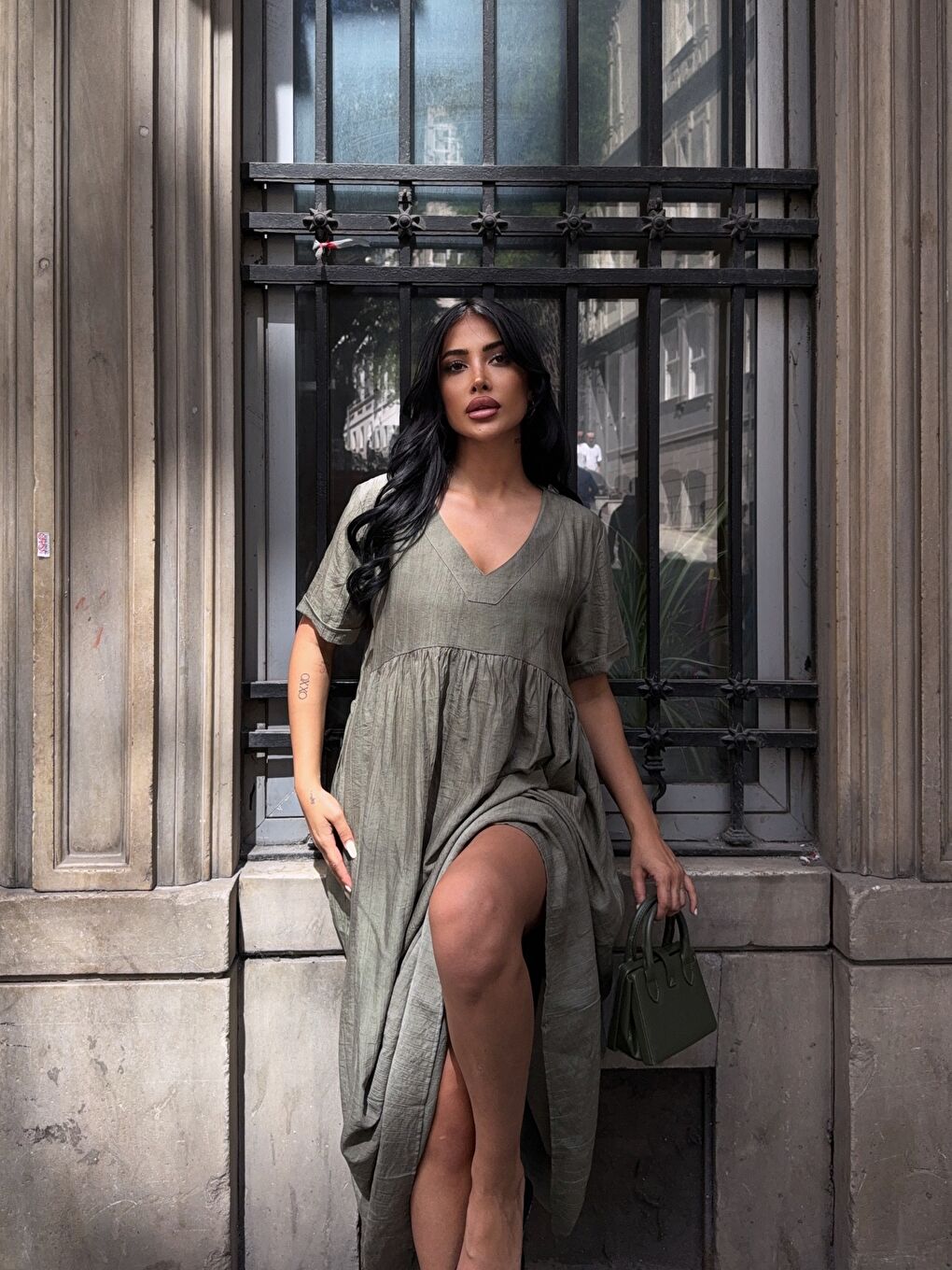 V Yaka Double Kol Siyah Salaş Elbise Haki-3