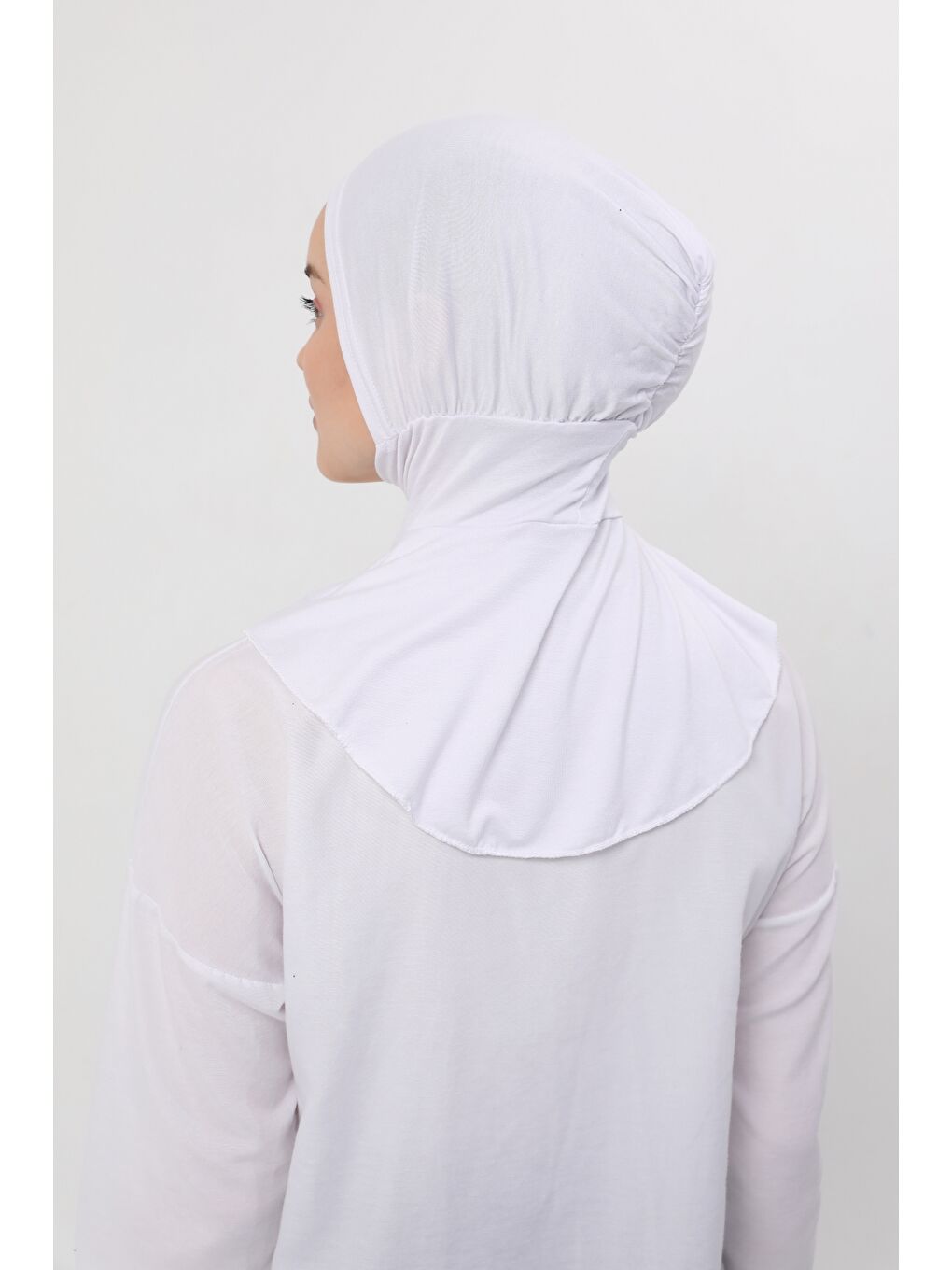 Altobeh Beyaz Kadın Tesettür Pratik Boyunluklu Hijab - Sporcu Bone - 4