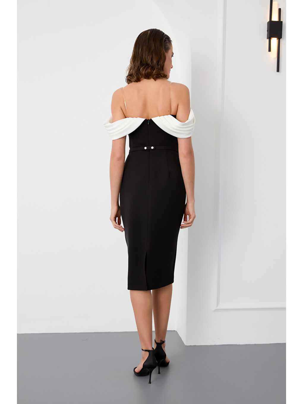 Kadın Siyah Korse Detaylı Midi Kalem Abiye Elbise-4
