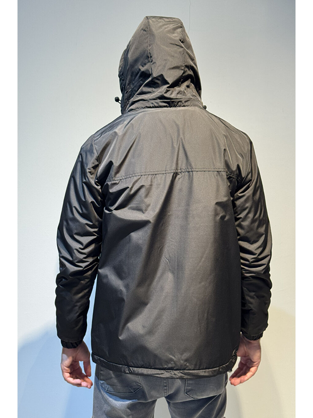 Erkek Kapüşonlu Cep Detaylı İçi Polar Kışlık Mont 2540 Siyah-4