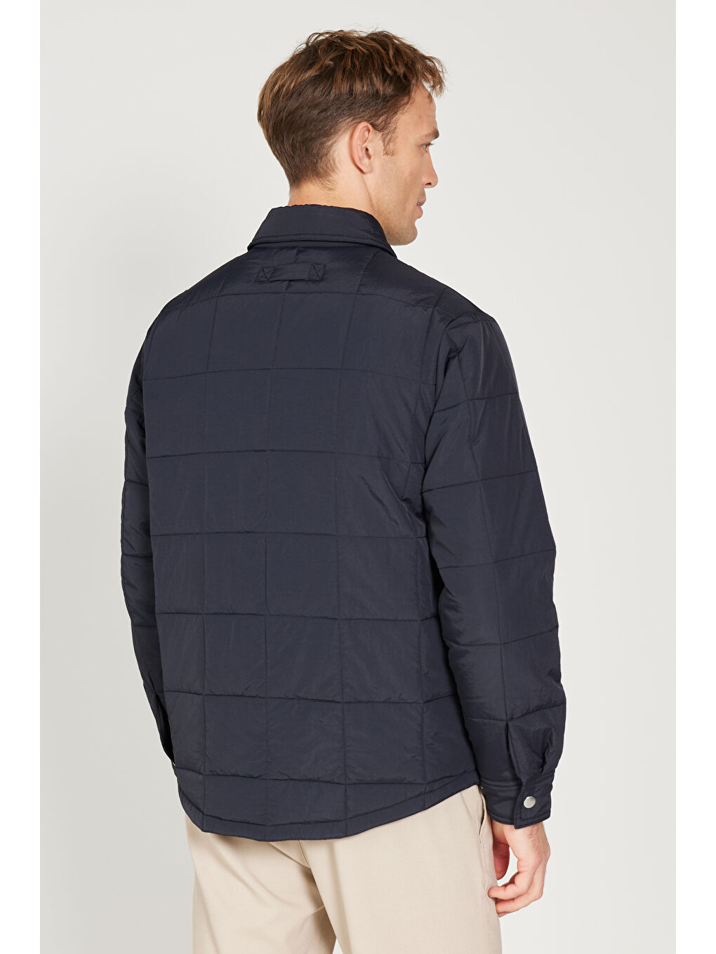 Erkek Siyah Standart Fit Normal Kesim Gömlek Yaka Mont-7