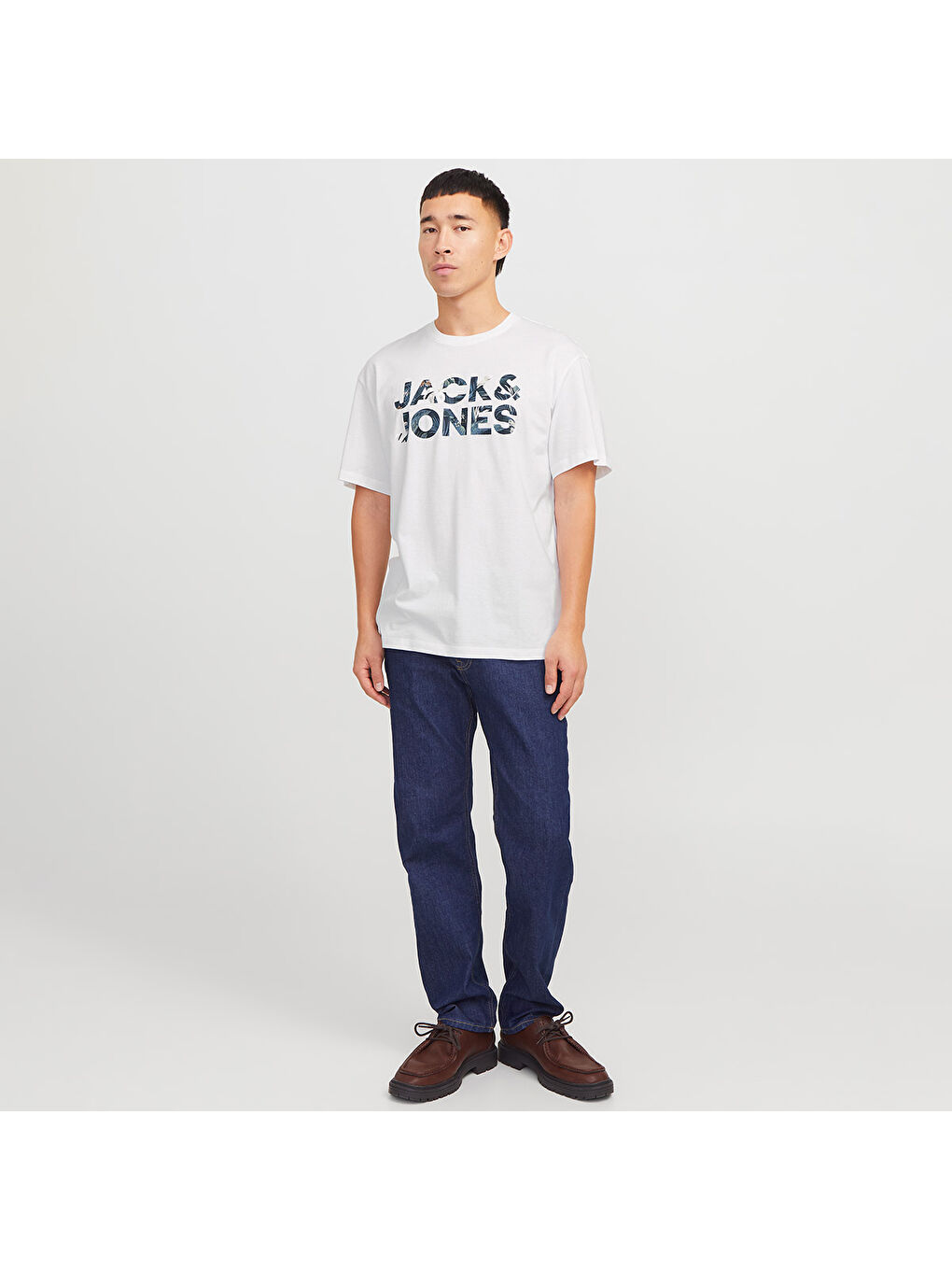 Bryan Corp Logo O Neck Erkek Beyaz Yuvarlak Yaka Spor Tişört-1