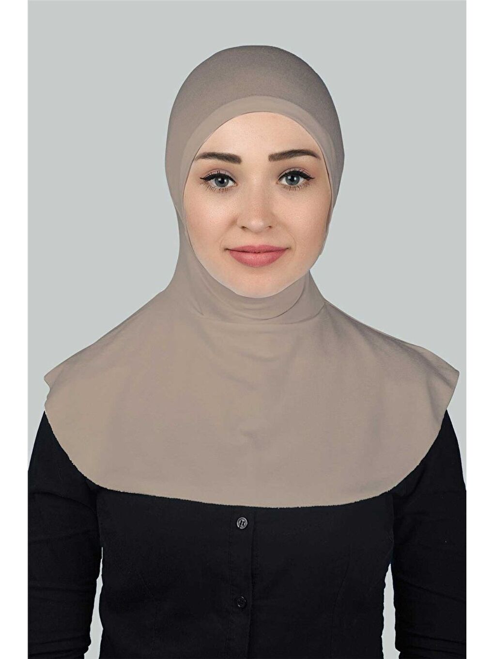 Kahverengi Kadın Tesettür Pratik Boyunluklu Hijab - Sporcu Bone