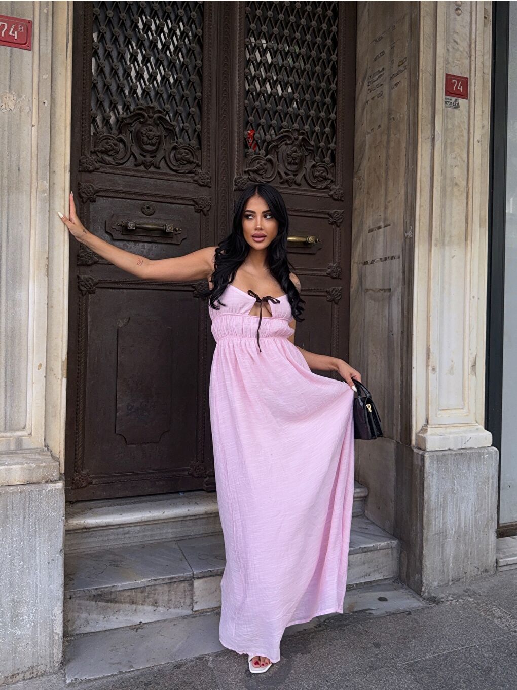 Askılı Göğüs Bağlama Detay Keten Elbise Pembe