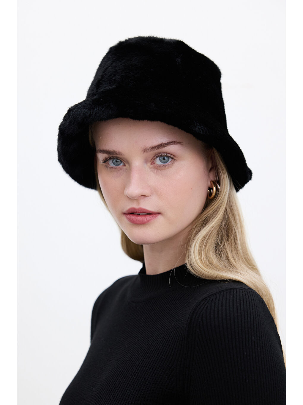 Kürk Bucket Şapka Siyah-1