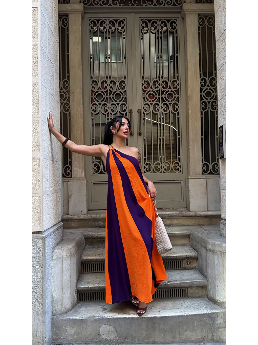 Parça Bloklu Omuz Detay Elbise Siyah Turuncu