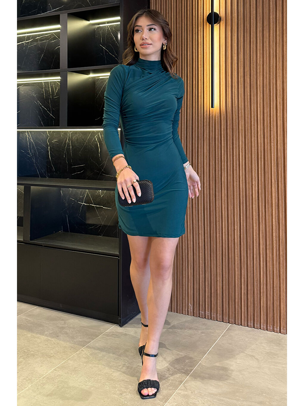 Yeşil Kadın Omuz Ve Bel Drapeli Elbise-1