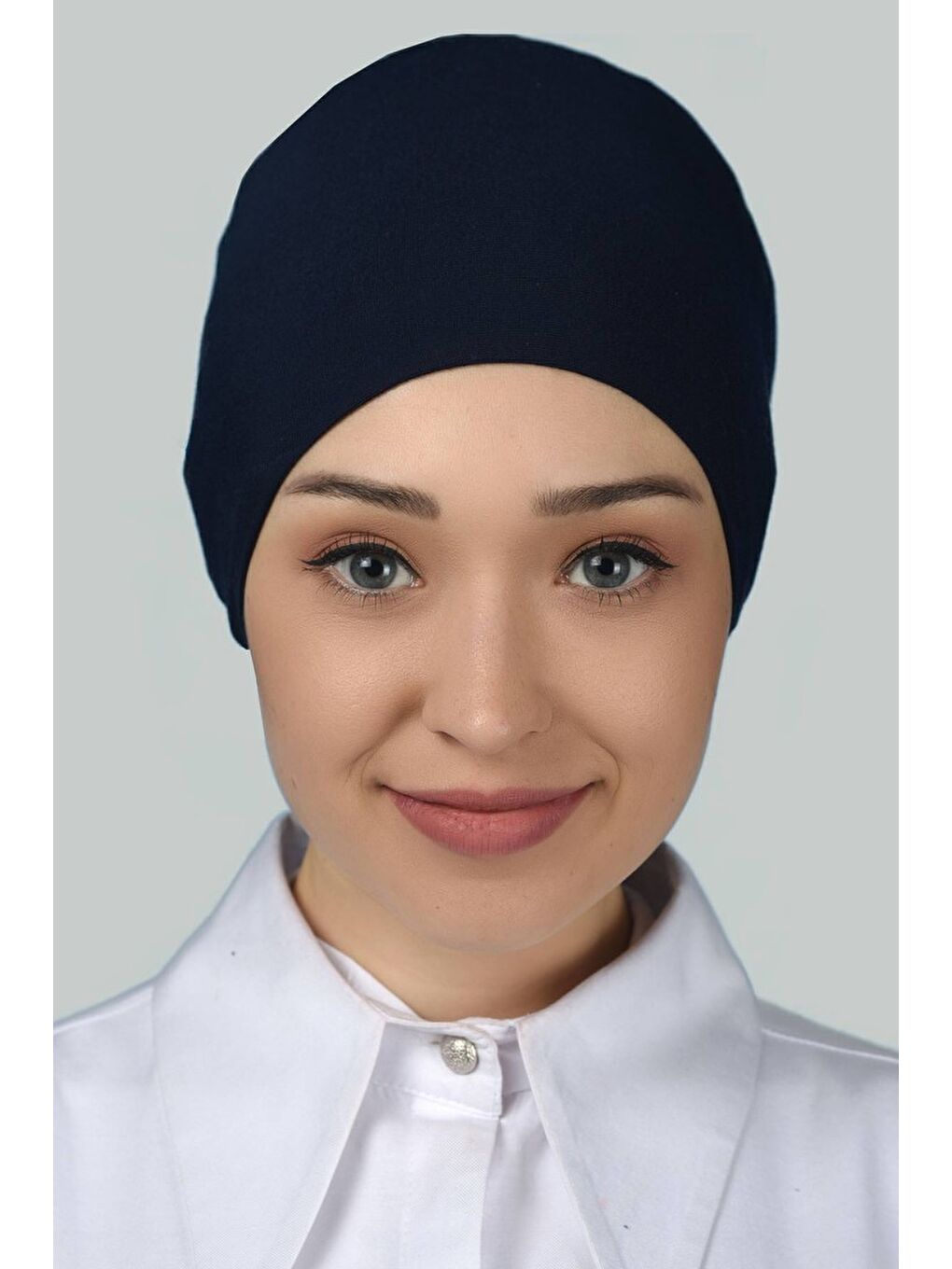 Altobeh Lacivert Kadın Pratik Dikişsiz Bağcıklı Kaymayan Tesettür Penye Bone - 1