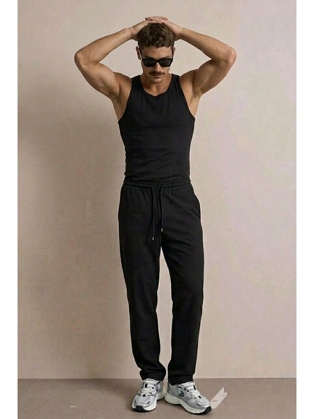 Erkek Beli Lastikli Rahat Siyah Bol Pantolon-3