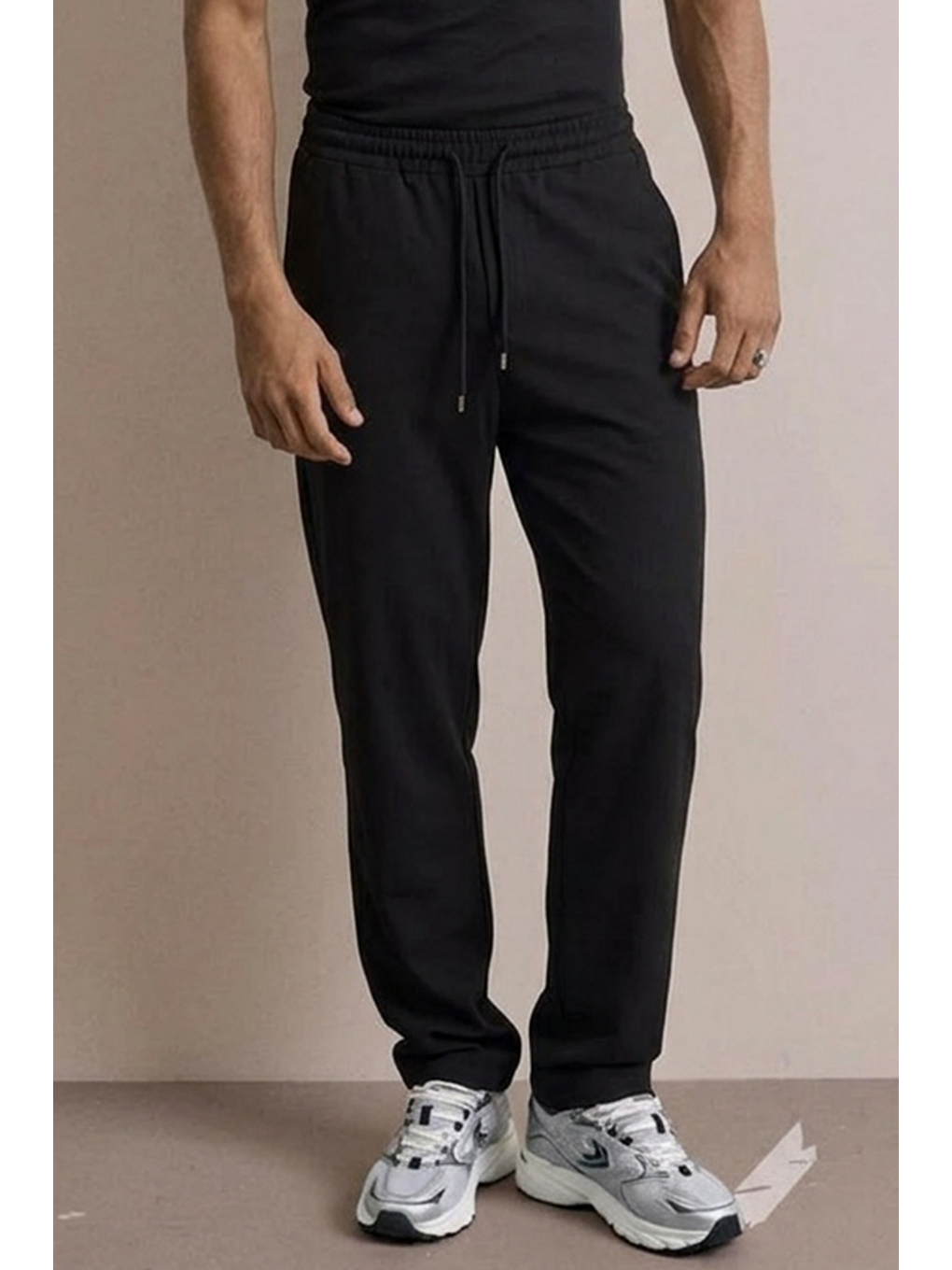 Erkek Beli Lastikli Rahat Siyah Bol Pantolon-4