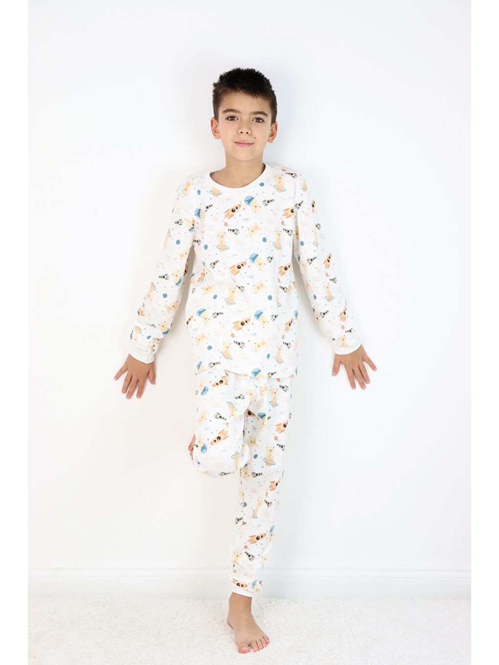 Beyaz Erkek Çocuk Baskılı interlok Kumaş Uzun Kollu Pijama Takımı-4